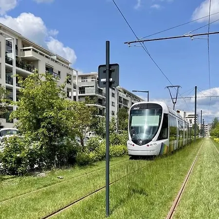 Renove - Tram & Centre - Parking Gratuit アパート